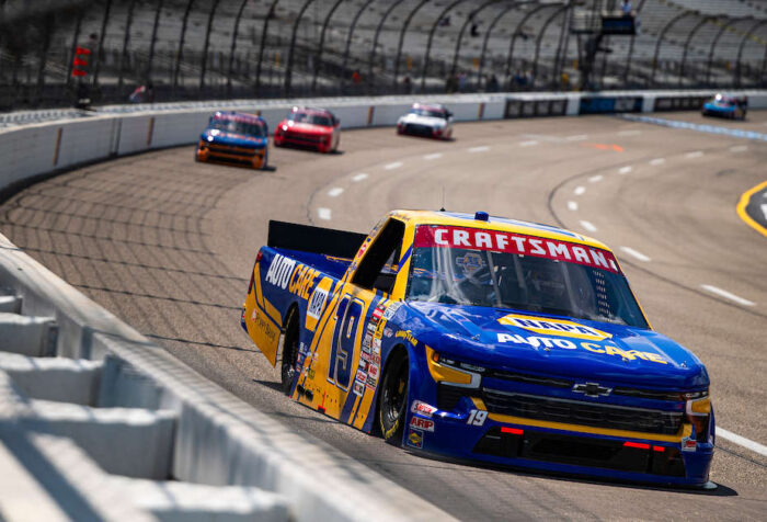 Daniel Hemric NASCAR Trucks regular season finale NAPA 19 Richmond 2025