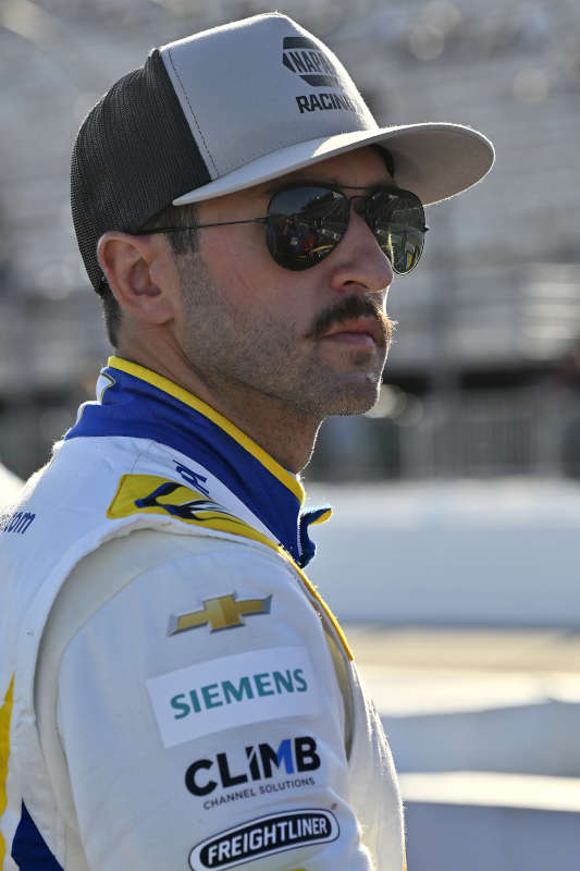 Chase Elliott NAPA 9 NASCAR Playoffs New Hampshire 2025 