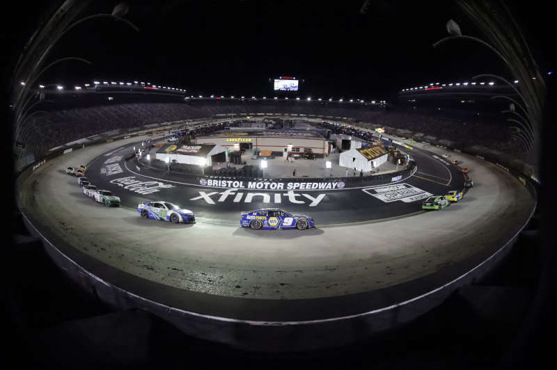 Chase Elliott NASCAR Playoffs Bristol Night Race NAPA 9