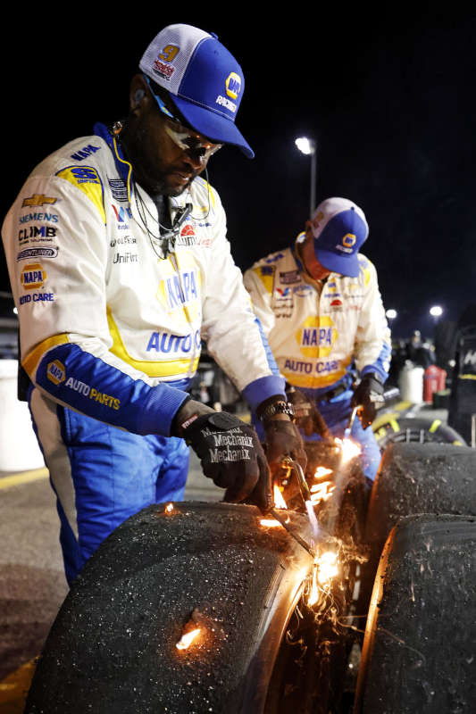 Chase Elliott NASCAR Playoffs NAPA 9 Darlington 2025 