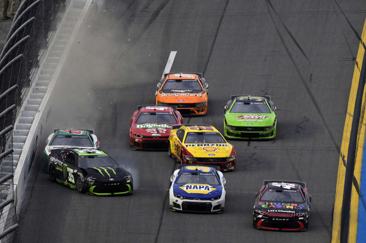 Chase Elliott NAPA Auto Parts 9 Daytona 500 2026 