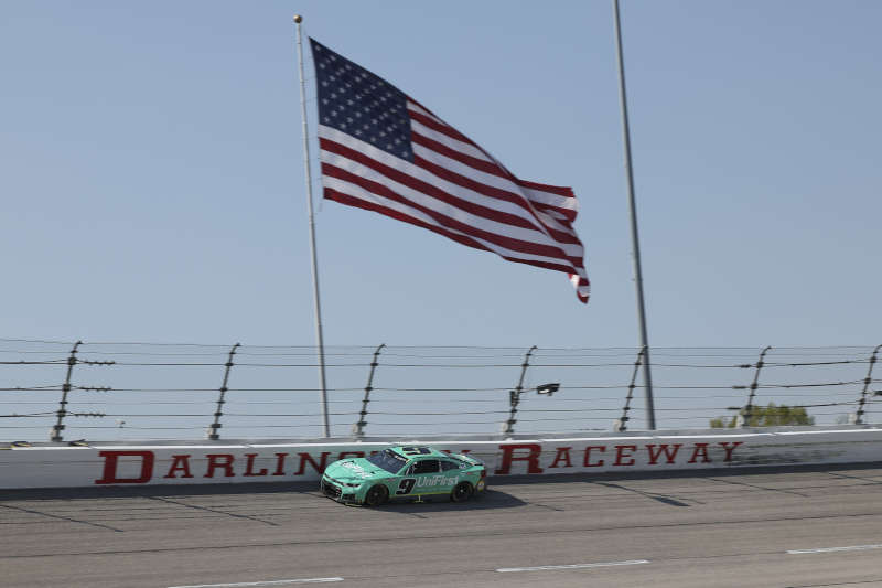 Chase Elliott 9 Darlington March 2026