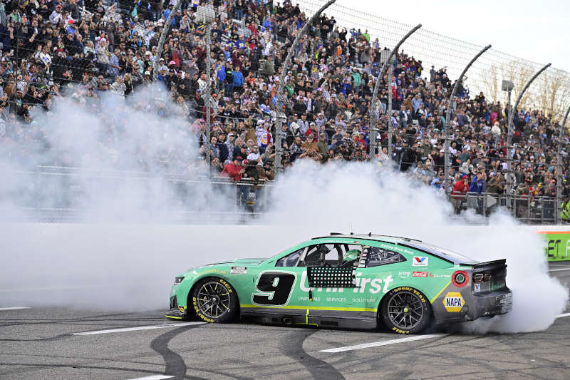 Chase Elliott 9 NASCAR Cup Martinsville 2026 winner