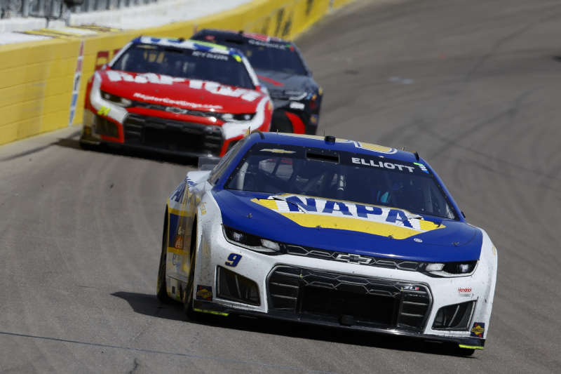 Chase Elliott NAPA Auto Parts 9 Las Vegas 2026 runner up 