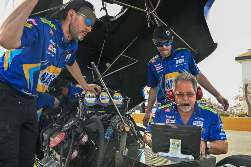 Ron Capps NAPA Auto Care 2026 NHRA Arizona Nationals winner 