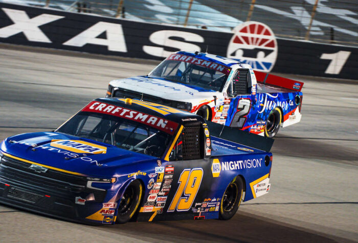 Daniel Hemric 19 NAPA Nightvision MHR Texas 2026