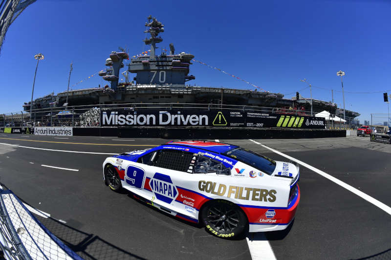 Chase Elliott NAPA Gold Filters 9 Coronado 2026 