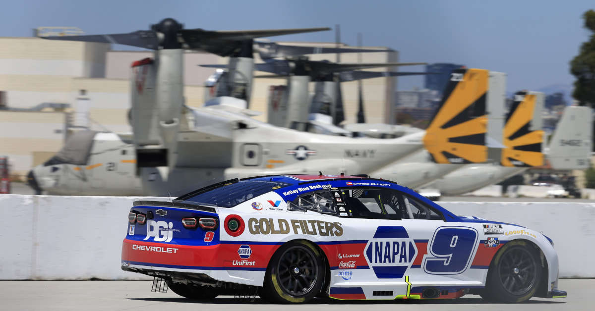 Chase Elliott NAPA Gold Filters 9 Coronado 2026
