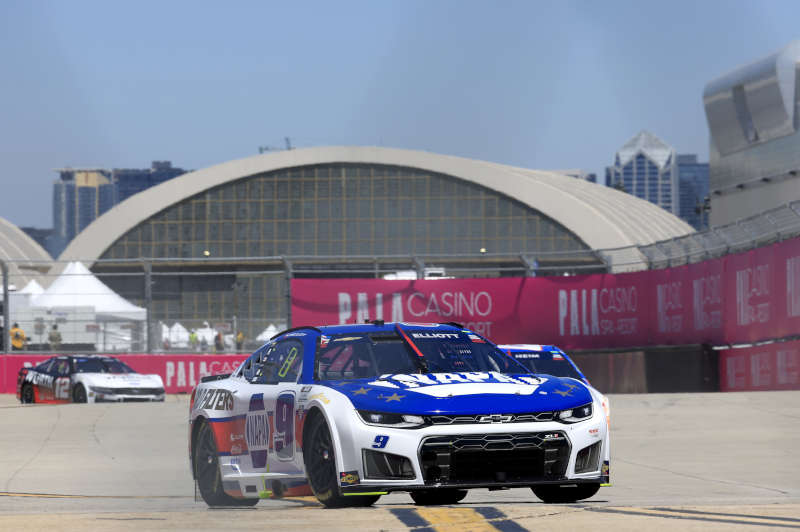 Chase Elliott NAPA Gold Filters 9 Coronado 2026 