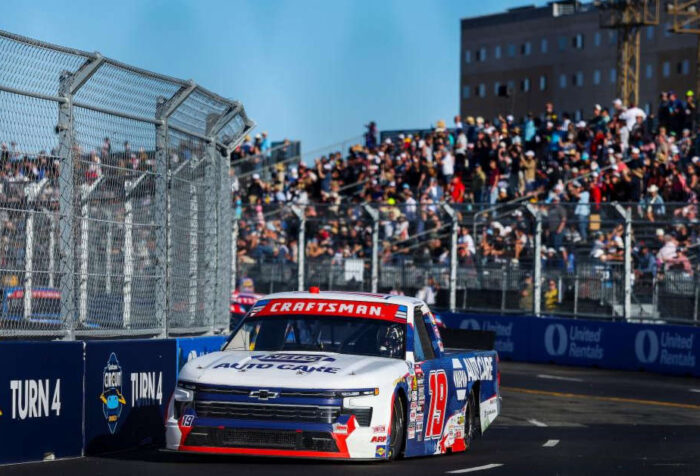 Daniel Hemric NAPA Auto Care 19 MHR Coronado 2026 runnerup
