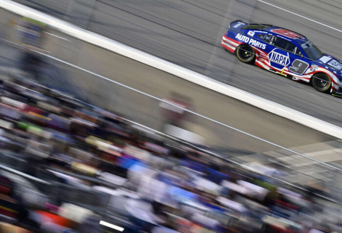 Chase Elliott NAPA Patriotic 9 Chicagoland 2026