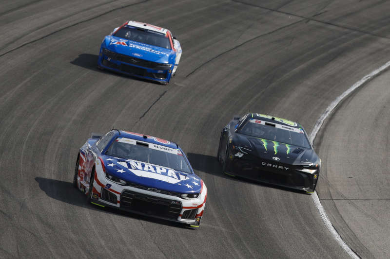 Chase Elliott NAPA Patriotic 9 Chicagoland 2026
