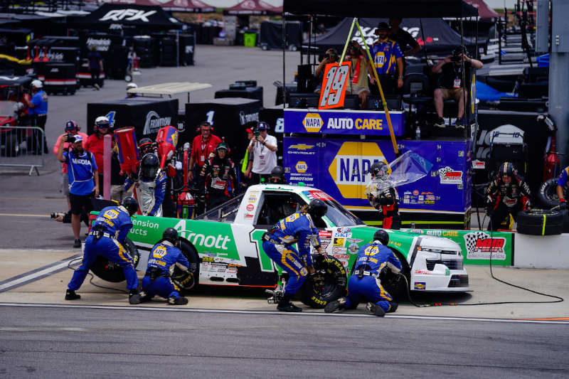 Daniel Hemric Arnott 19 MHR North Wilkesboro 2026