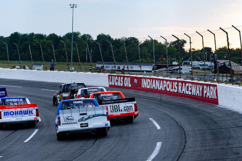 Daniel Hemric IRP 19 MHR NASCAR 2026 Delphi