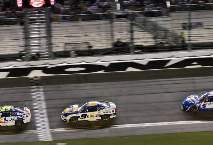Chase Elliott NAPA Auto Parts 9 Daytona 2026 night race