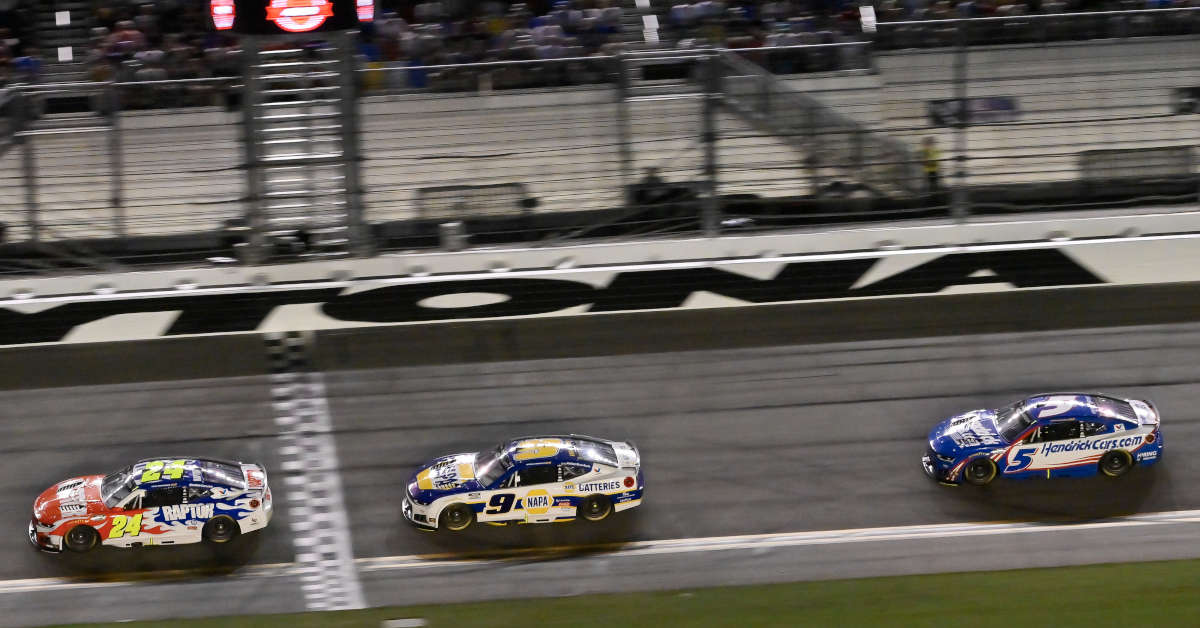 Chase Elliott NAPA Auto Parts 9 Daytona 2026 night race