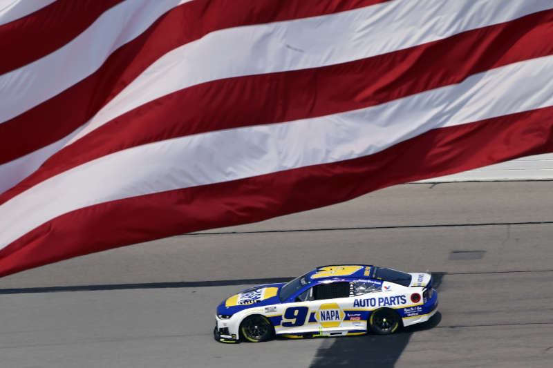 Chase Elliott NAPA Auto Parts 9 NASCAR Iowa 2026 