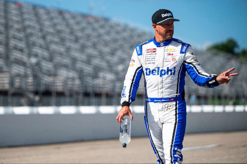 Daniel Hemric 19 NASCAR Trucks 2026 MHR New Hampshire 
