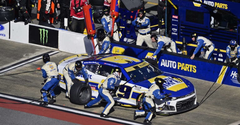 Chase Elliott NAPA AccuFit 9 NASCAR Talladega 2026