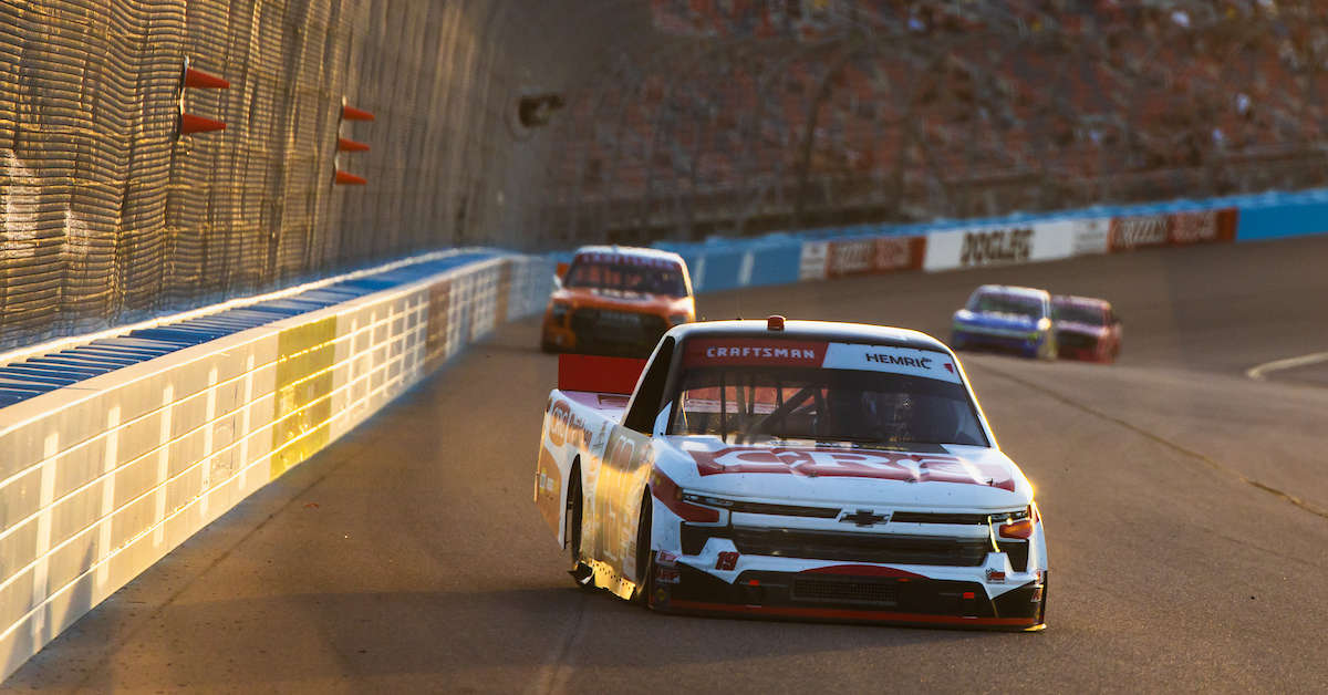 Daniel Hemric NASCAR Chase Phoenix 2026 Brakleen 19 MHR